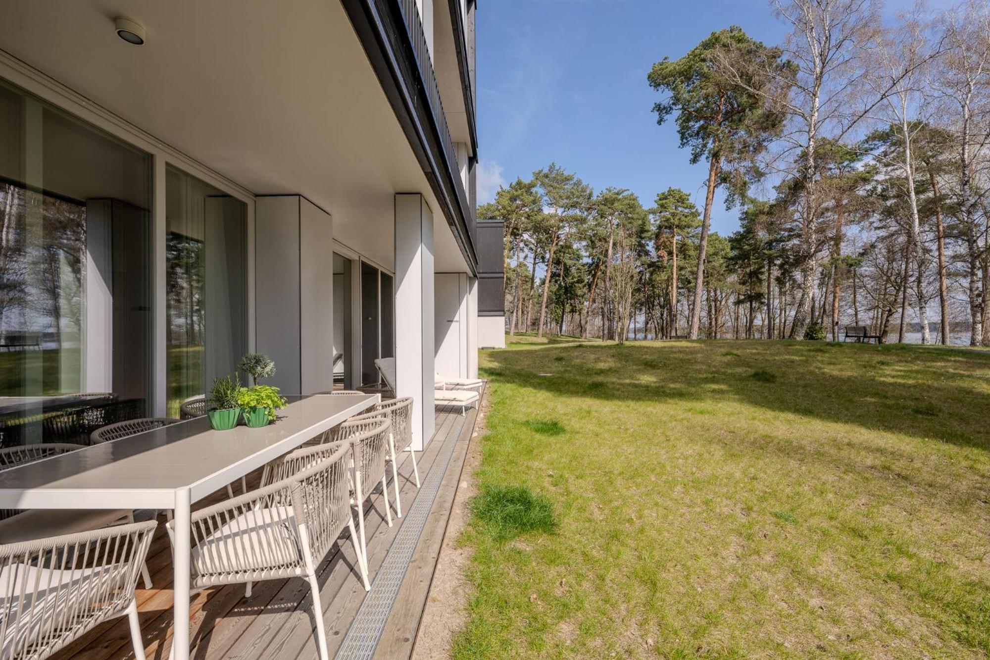 Marina Maisonette Seeblick Mit Pool Und Sauna Bad Saarow Luaran gambar